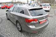 Toyota Avensis 1.8 Business Edition Benzyna, 2014 r.