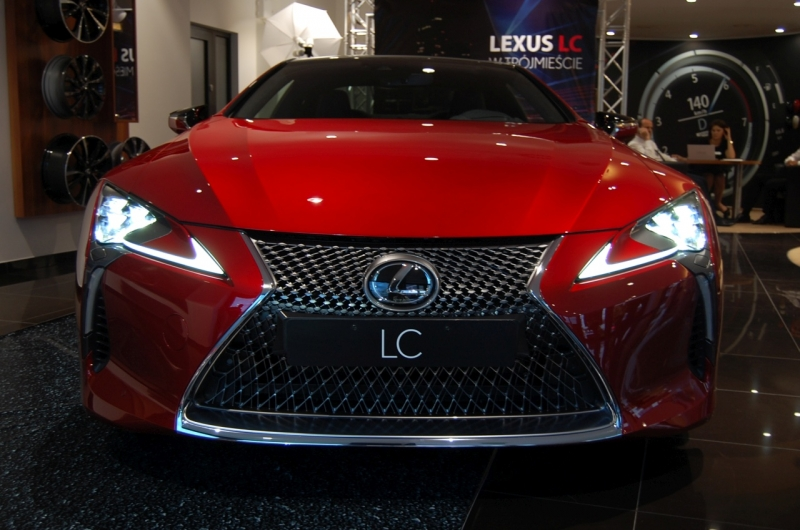 Lexus LC w Polsce sprzedano już 10 egzemplarzy