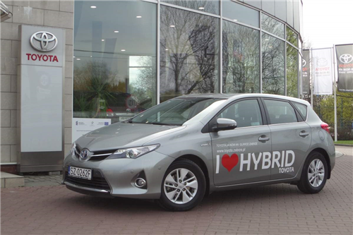 Toyota Auris Hybryda Demo Dealera Hybryda, 2014 r.