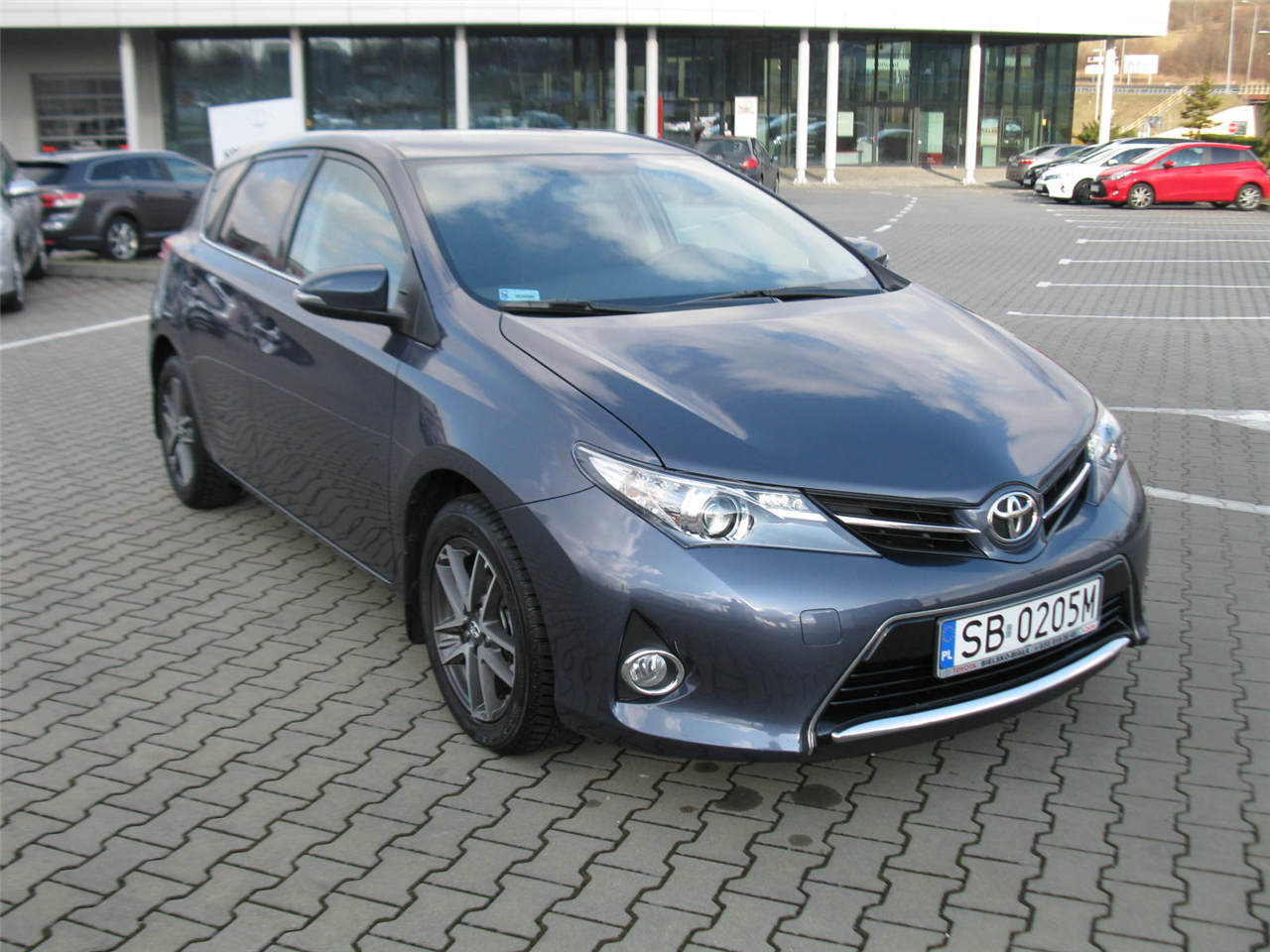Toyota auris 2014