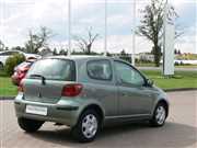Toyota Yaris 1.0 Terra MMT Benzyna, 2003 r.