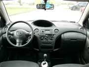 Toyota Yaris 1.0 Terra MMT Benzyna, 2003 r.