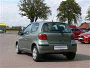 Toyota Yaris 1.0 Terra MMT Benzyna, 2003 r.
