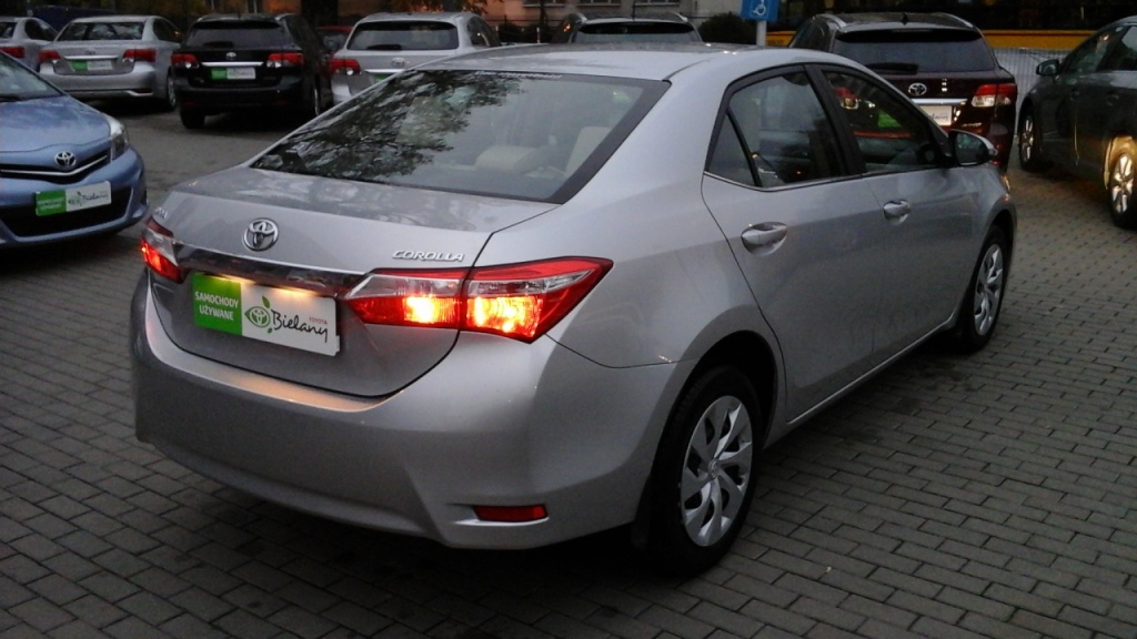 Toyota Corolla 1.4 D4D Premium Inne, 2014 r. autoranking.pl