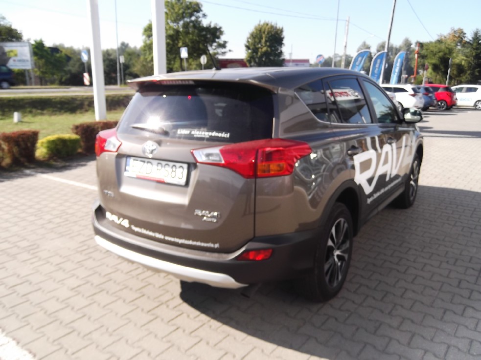 Toyota RAV4 2.0 CVT Premium+Executive+Skór Benzyna, 2015 r