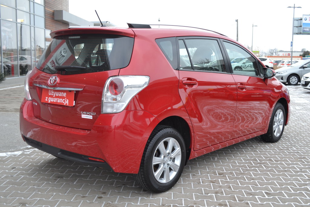 Toyota Verso 1.8 Premium 7os Benzyna, 2014 r. autoranking.pl