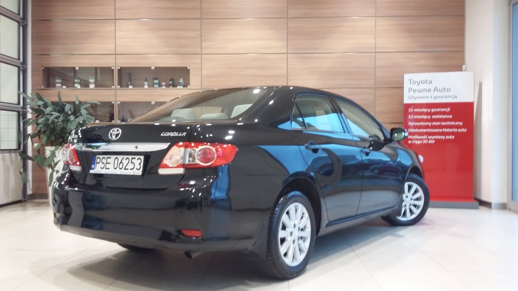 Toyota Corolla 1.6 Premium + Benzyna, 2011 r. autoranking.pl