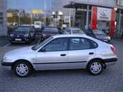 Toyota Corolla 1.4 VVT-i Terra Benzyna, 2000 r.