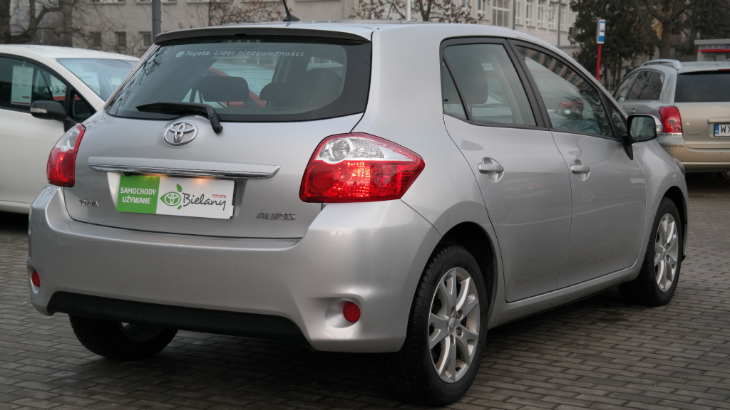 Toyota Auris 1.4 D4D Premium + EU5 Inne, 2012 r