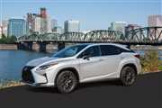 Lexus RX nagrodzony za najlepsze wnętrze