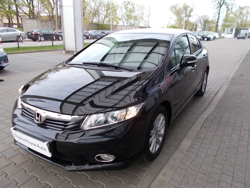 Honda Civic 1.8 Comfort Aut. Benzyna, 2012 r. autoranking.pl