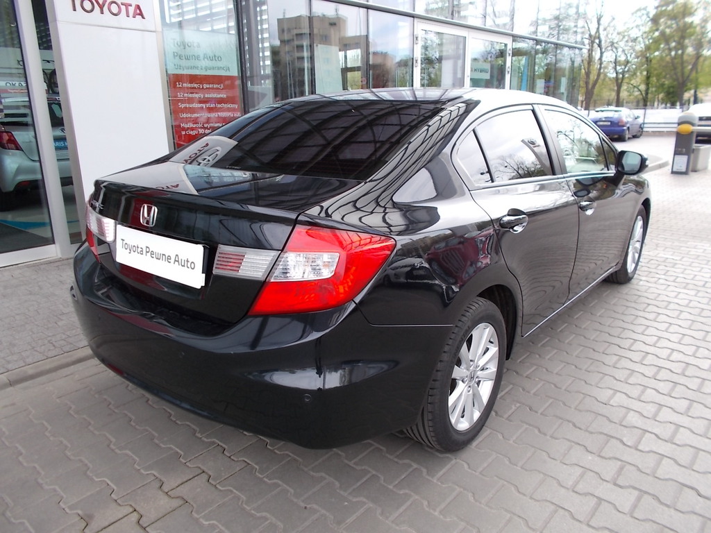 Honda Civic 1.8 Comfort Aut. Benzyna, 2012 r. autoranking.pl