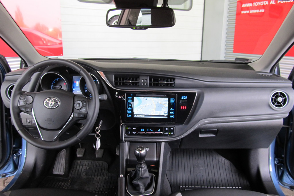 Toyota Auris 1.2 T Comfort Style Benzyna, 2015 r