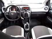 Toyota Aygo 1.0 VVT-i X-play Design Benzyna, 2015 r.