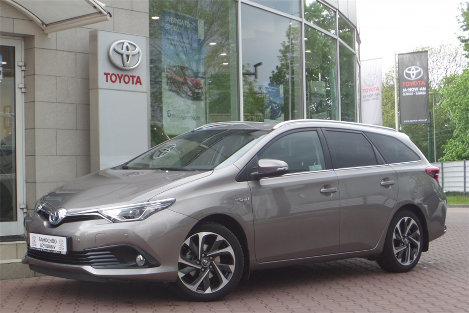 Toyota Auris Hybryda Comfort Style Hybryda, 2015 r.