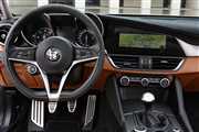 Alfa Romeo GULIA – znamy ceny i wyposażenie