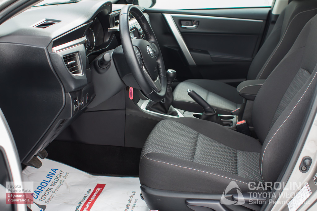 Toyota Corolla 1.4 D4D PremiumDesignNavi Inne, 2015 r