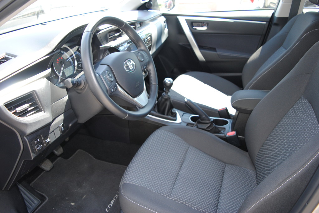 Toyota Corolla 1.4 D4D Active Inne, 2015 r. autoranking.pl