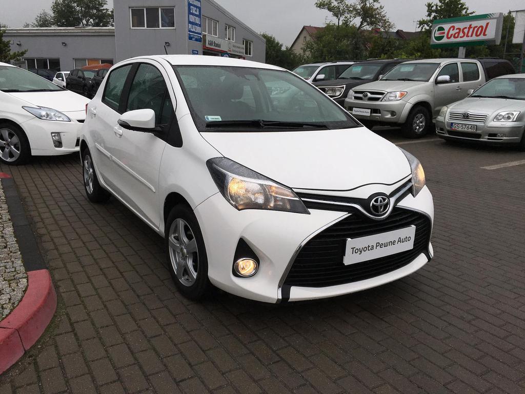 Toyota Yaris 1.33 PREMIUM+CITY+SAFETY Benzyna, 2015 r
