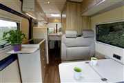 Targi sprzętu kempingowego Caravan Salon Düsseldorf 2016: Mercedes-Benz z jeszcze wszechstronniejszą ofertą kamperów.