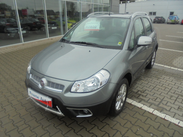 Fiat Sedici 1.6 16V 4x4 Emotion Benzyna, 2014 r.