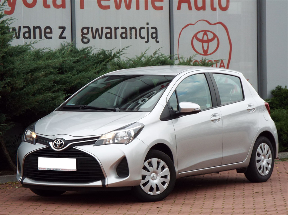 Toyota Yaris  1.33 Active Benzyna, 2015 r.