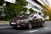 Lexus kontra BMW: pojedynek w US News and World Report