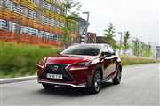 Lexus kontra BMW: pojedynek w US News and World Report