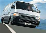 Pół wieku Toyoty HiAce
