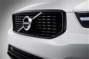 Volvo XC40 – nowy szwedzki SUV na drodze