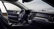 Volvo V60 - mniejsze i większe