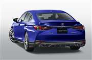 TRD stuningowało Lexusa ES