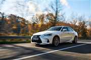 Inteligentny sportowiec z charakterem. Lexus IS ma 20 lat