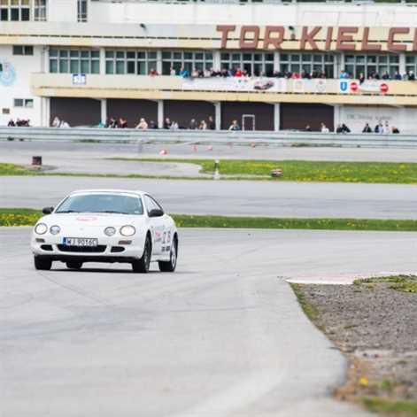 Majówka z Classicauto Cup nie tylko dla samochodów klasycznych