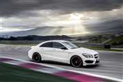 Mercedes-Benz CLA 45 AMG - galeria