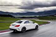 Mercedes-Benz CLA 45 AMG - galeria