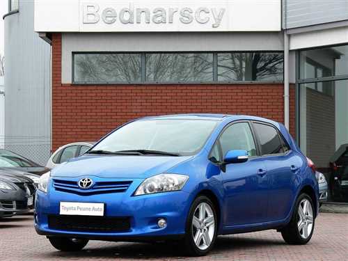 Toyota Auris 1.6 Dynamic Benzyna, 2011 r.