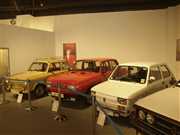 Zabytkowe auta w sercu Poznania