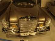 Zabytkowe auta w sercu Poznania