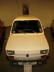 Zabytkowe auta w sercu Poznania