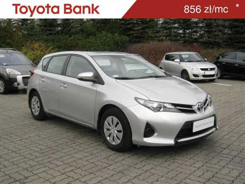 Toyota Auris 1.6 VVT-i Active Benzyna, 2013 r.