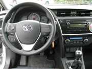 Toyota Auris 1.6 VVT-i Active Benzyna, 2013 r.