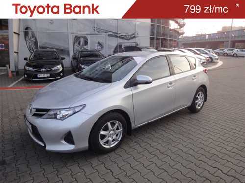Toyota Auris 1.33 VVT-i Active Benzyna, 2012 r.