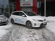 Toyota Auris Hybrid 135 Prestige Hybryda, 2013 r.