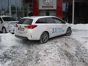 Toyota Auris Hybrid 135 Prestige Hybryda, 2013 r.