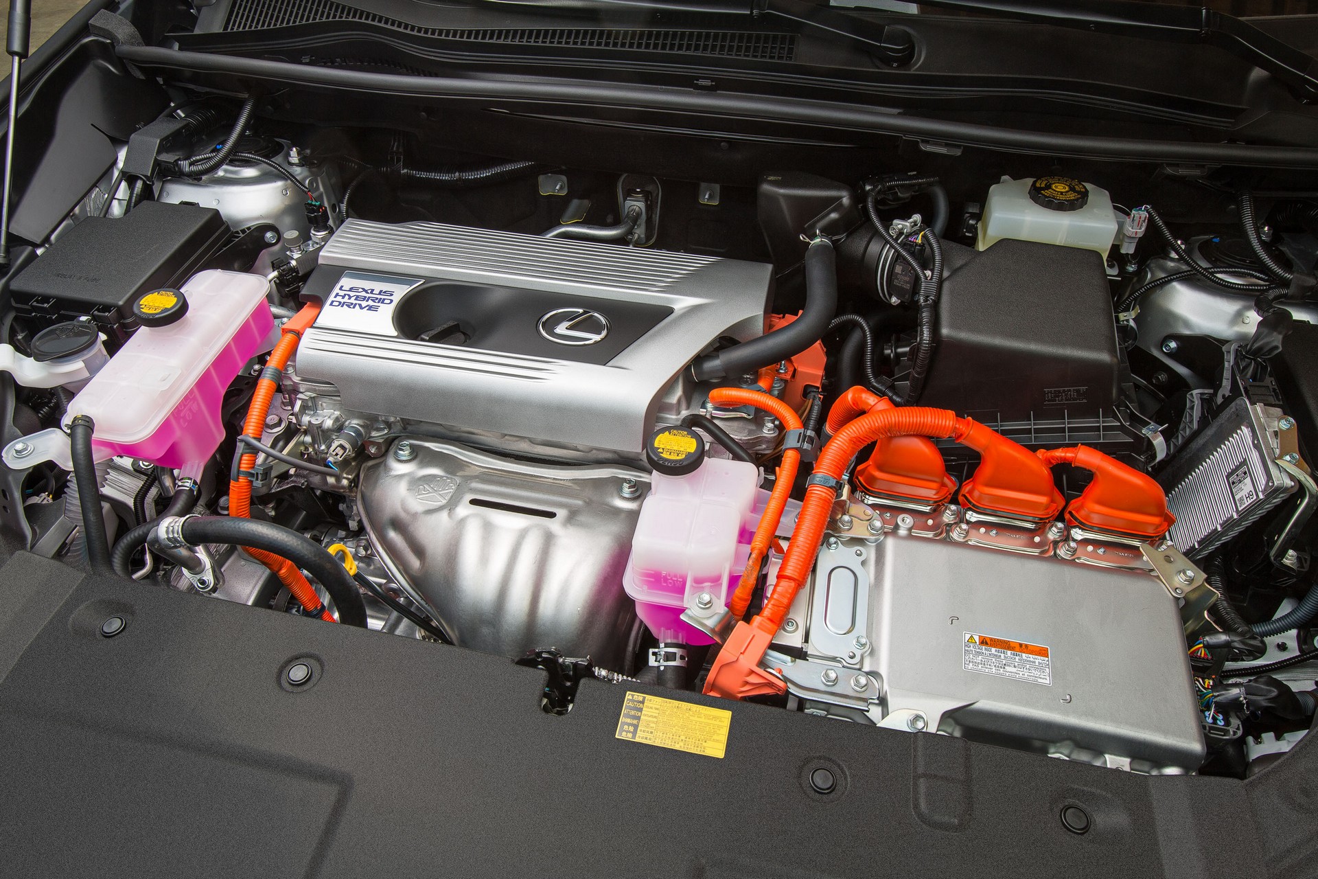 Lexus NX kompaktowy SUV premium autoranking.pl