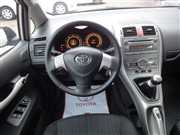 Toyota Auris 1.4 D-4D Premium Diesel, 2009 r.